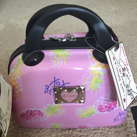 betsey johnson makeup bolsa set